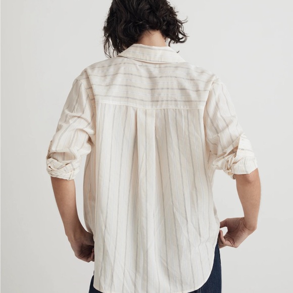 Madewell relaxed button down - Picture 4 of 8